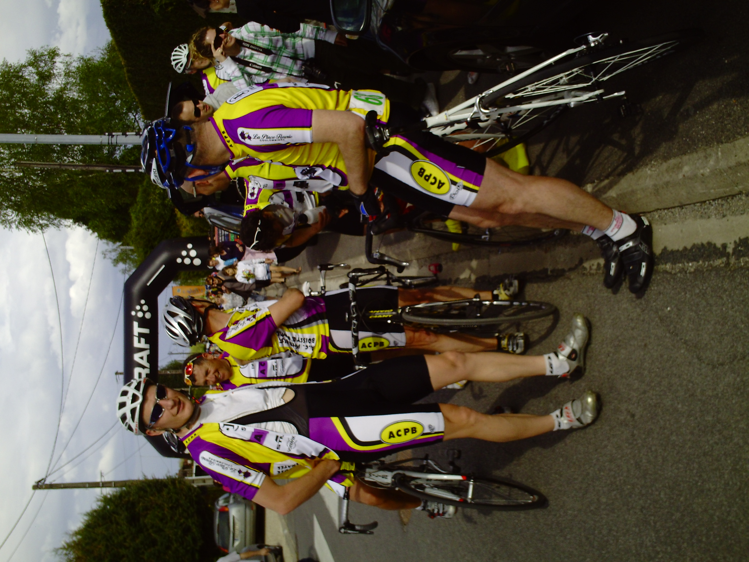 http://nsm03.casimages.com/img/2010/05/06//10050605215184205978405.jpg