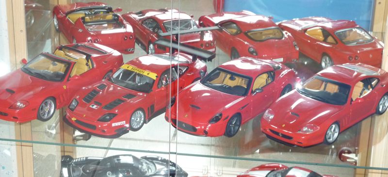 Achetez voitures au 1/18 neuf - revente cadeau, annonce vente à Castin