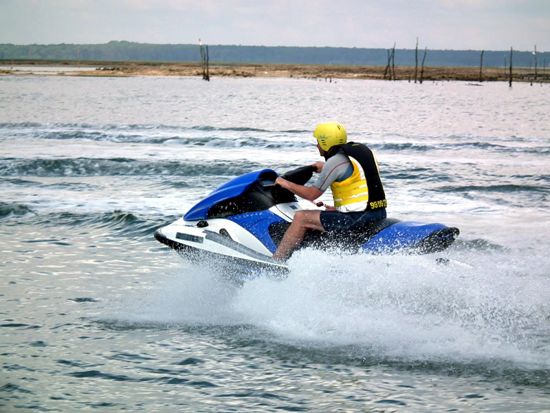 http://nsm03.casimages.com/img/2010/06/23//1006231034541063216280473.jpg