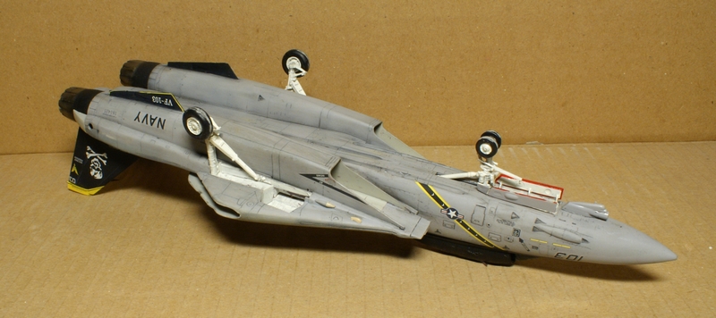 [Hasegawa] F14A Tomcat 1/72  - Page 4 100328103858828935723276