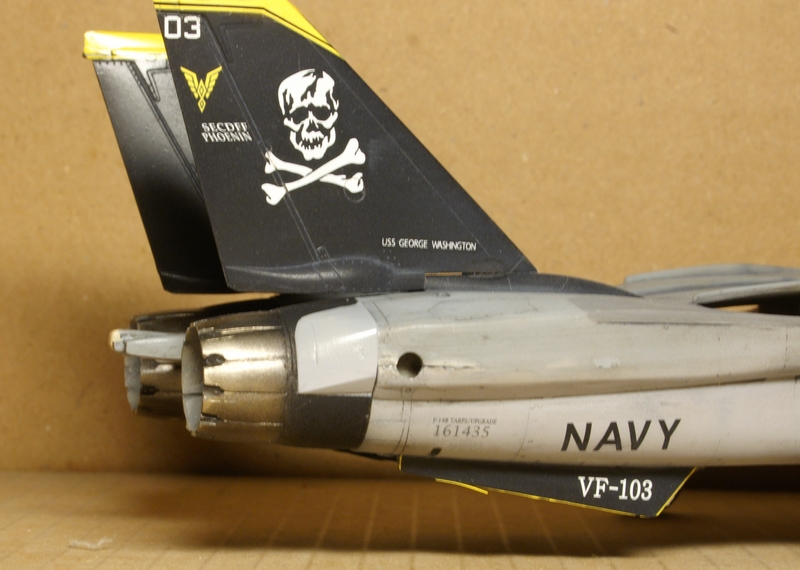 [Hasegawa] 1/72 - Grumman F-14A Tomcat  - Page 4 100330095917828935735523