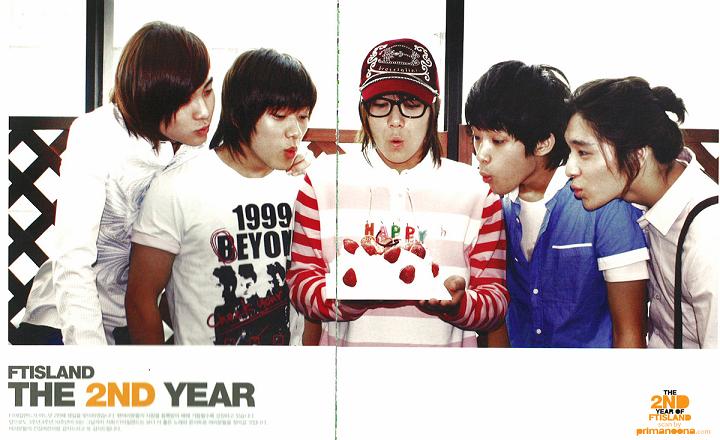 [Scans] Photobook de 2009 pour les Primadonnas (les 2 ans des FT Island) 100402111202910635751162