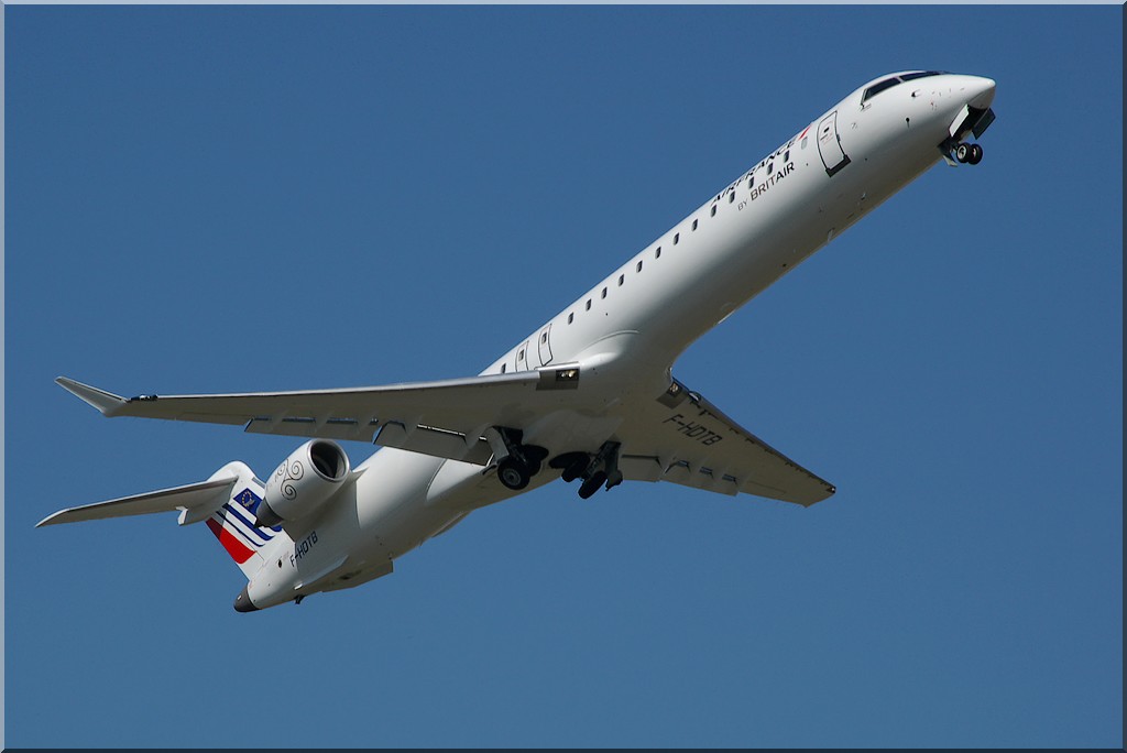 Rennes-Lyon en CRJ-900ER BritAir - Page 4 100409030351265075796988