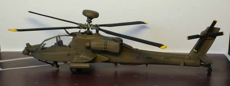 [Italeri] Boeing AH-64D UK 1/72 100415075924828935840092