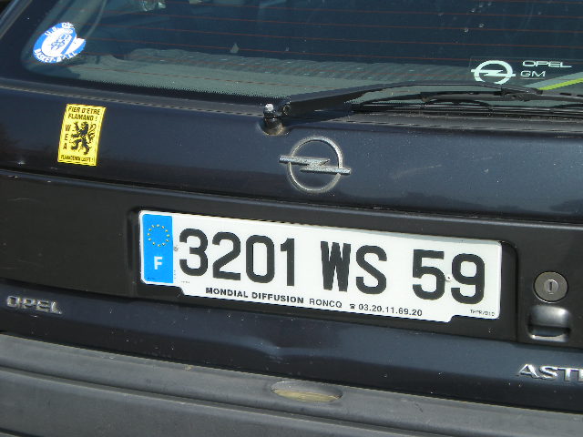 Sticker Vlaanderen  Flandre op uw auto - Pagina 2 100425094552970735905861
