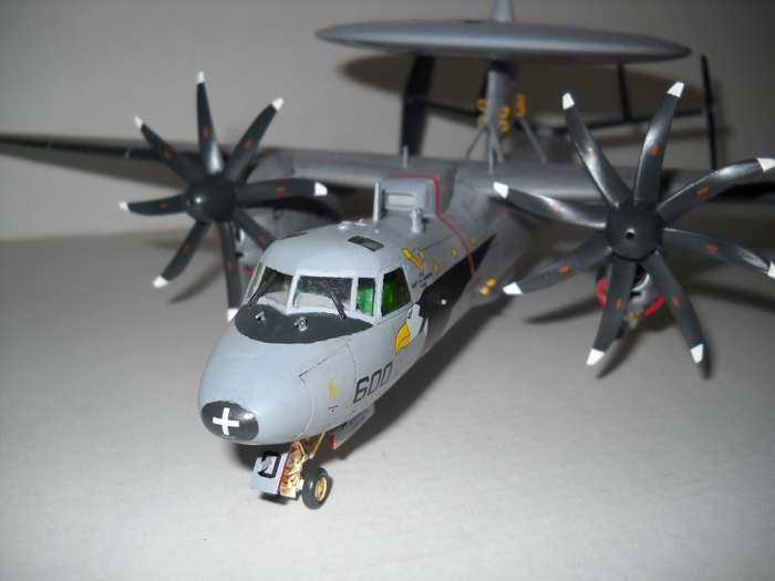 [HASEGAWA] 1/72 - Grumman E-2C Hawkeye 2000  - Page 2 100502041707986845949410