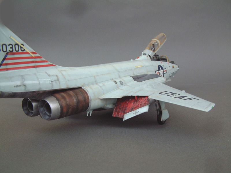 revell-ex-monogram-f-101b