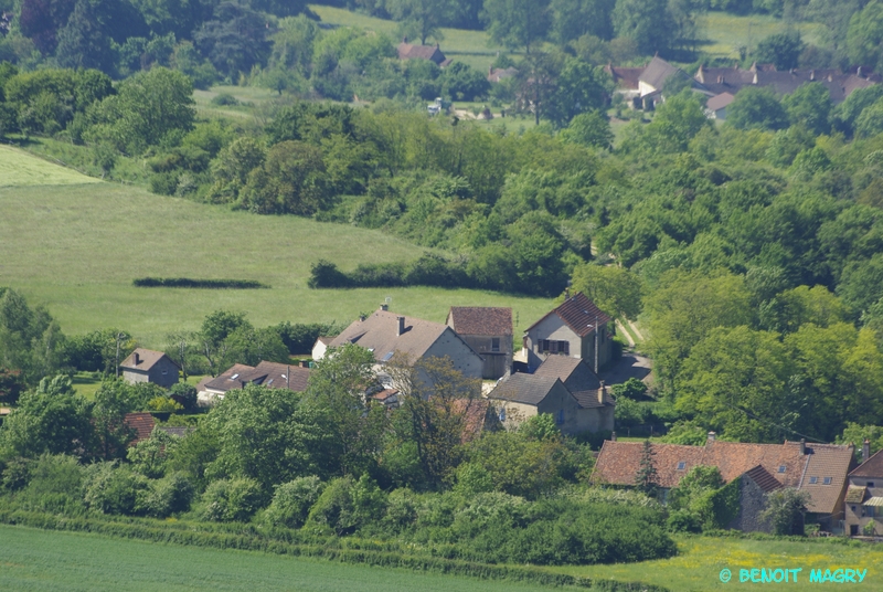 Spot pour orage (Nord Saone et Loire) 1005240148141081936091585