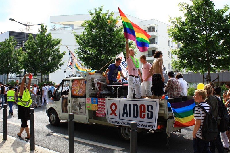 Gayprade du 5 juin 2010 à Angers 100610064236507226202488