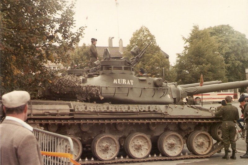 AMX 30 et quelques photos des années 80 1006100924151093506203812