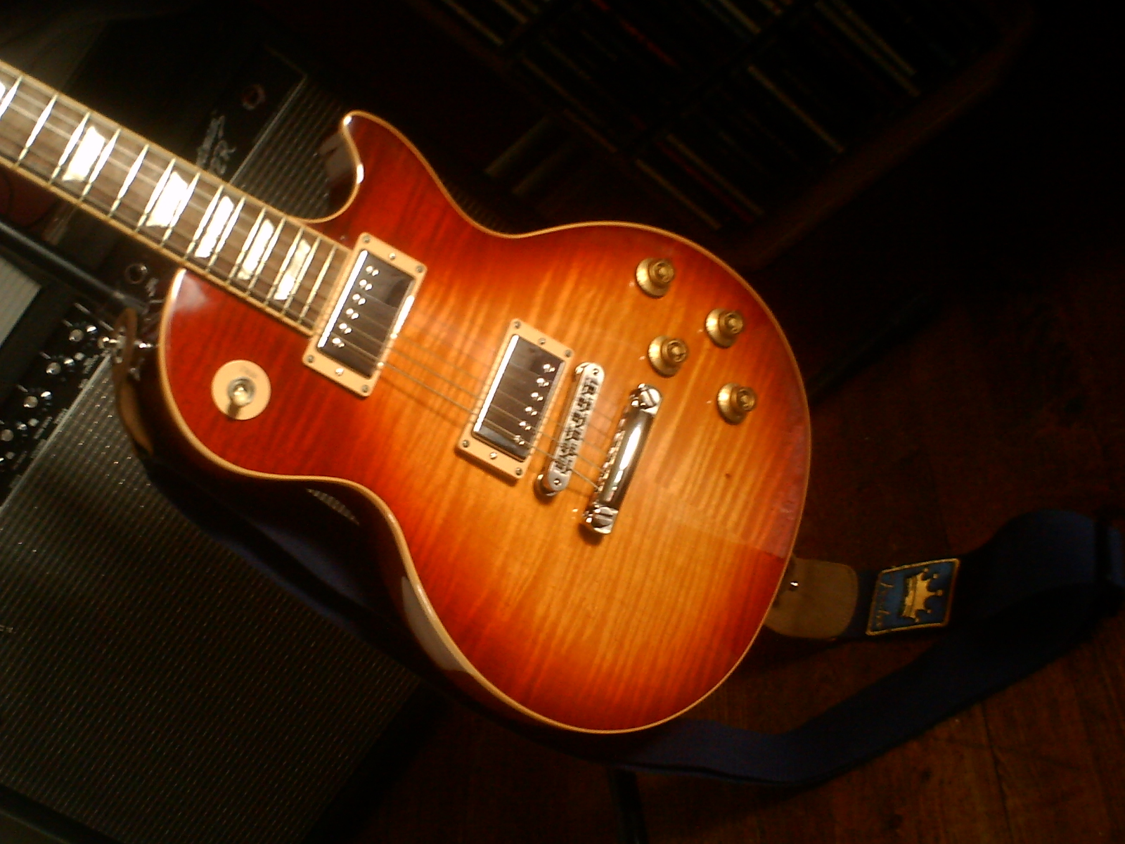 Nouvelle Les Paul 100617081918331396242888