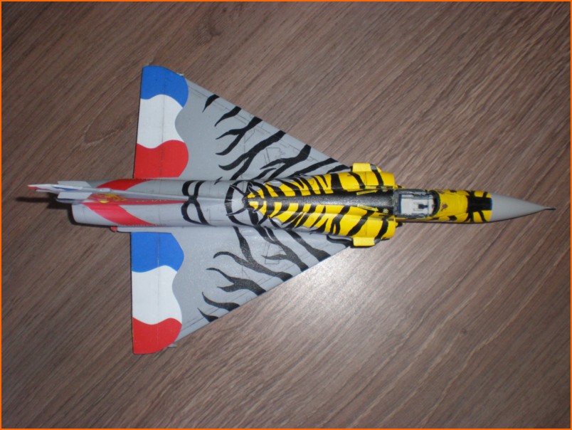 tiger - Mirage 2000C, Revell 1/72... Ocean Tiger * FINI* - Page 2 100720012207585296432591