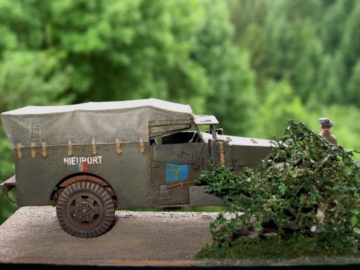 scout car version française Zvesda 1/35 100722045551667016444406