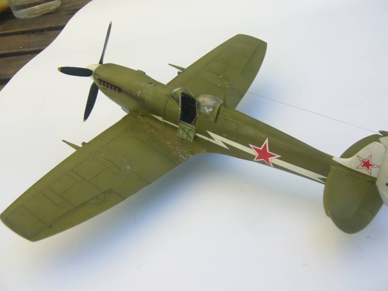 Spitfire LFIXe VVS 1946 ICM 1/48 dernières photos avec dio... 100727075903534316474049
