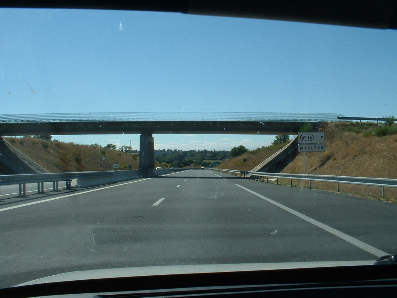 DSCF0011