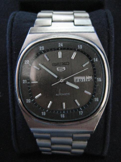 Besoin d'informations à propos d'une seiko 1008130410231150486557600