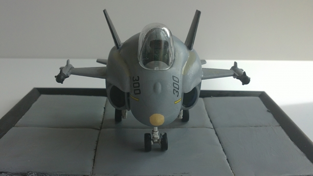 F18 Hornet "Eggplane" Hasegawa 1008150148051059486567281